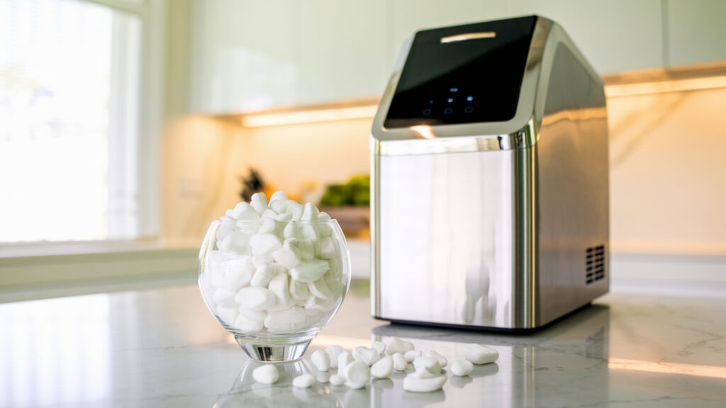 High-Capacity Nugget Ice Makers for Entertaining Large Gatherings